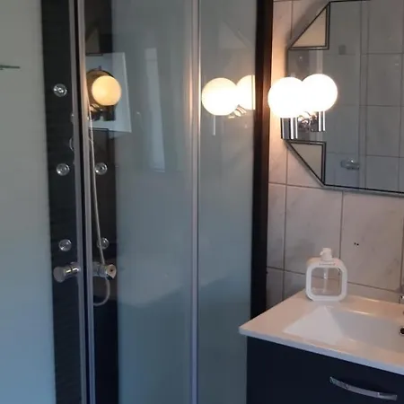 Apartment Erika Mucheln